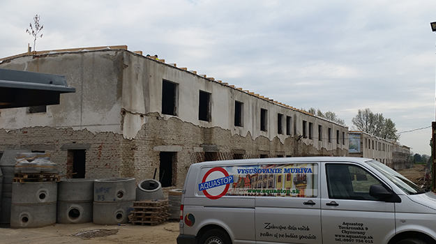 Auto Aquastop pred sanačným projektom Nová Dubnica