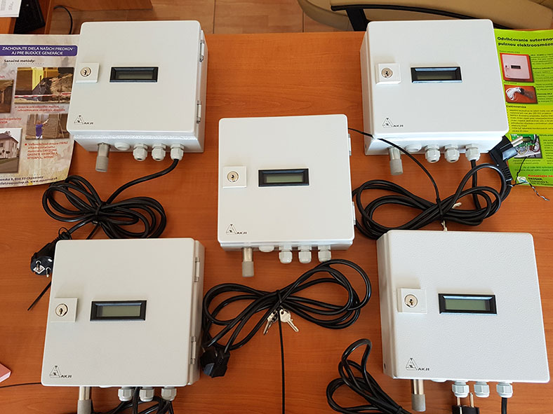 Ponuka riadiace skrinky elektroosmóza